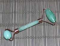 AVENTURİN DOĞAL MASAJ TAŞI ( FACE ROLLER )