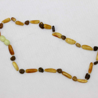 AMORF KESİM KEHRİBAR BEBEK KOLYE