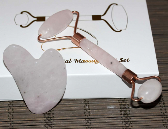 Pembe Kuvars Doğal Masaj Taşı 2'li Set Face Roller+Gua Sha