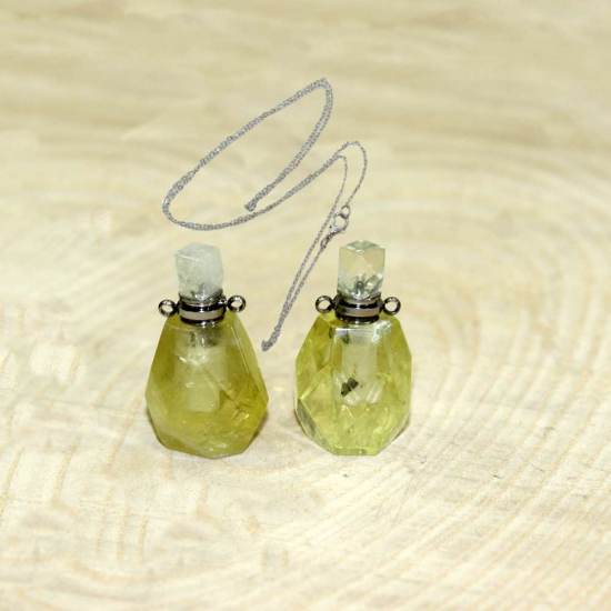 GÜMÜŞ UÇLU KUVARS ( KOLYE ) DOĞAL TAŞ PARFÜM ŞİŞESİ