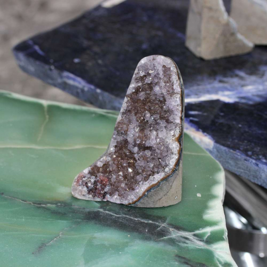 AMETİST KÜTLE TAŞI