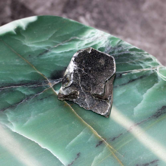 AMETİST KÜTLE TAŞI