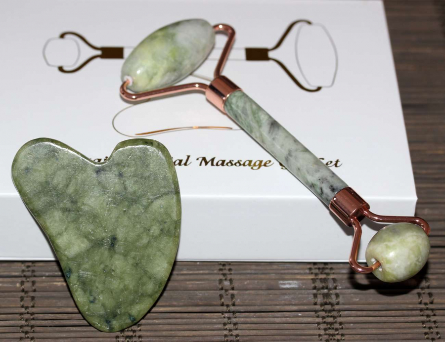 Yeşim Doğal Masaj Taşı 2'li Set Face Roller+Gua Sha