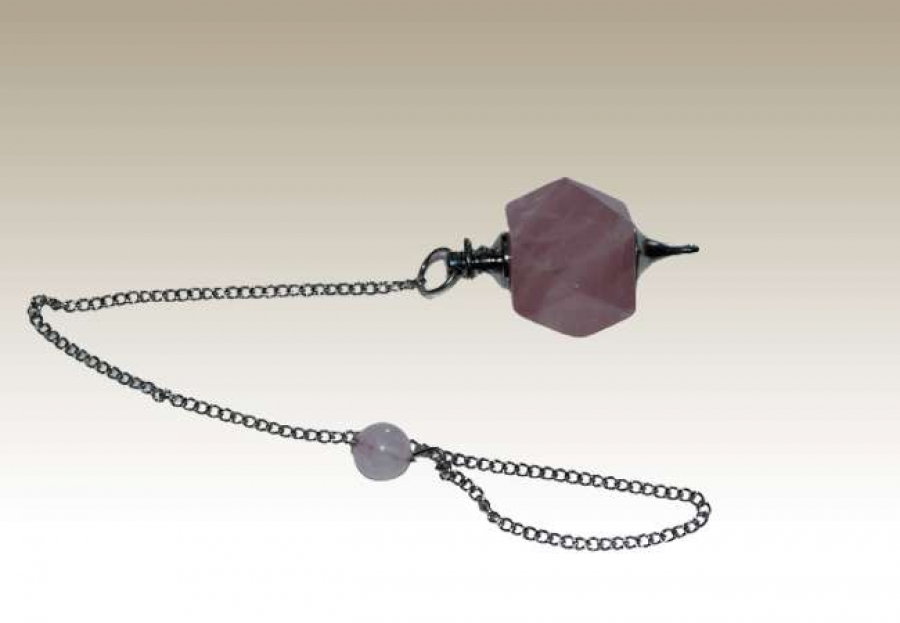 thumbPEMBE KUVARS KARE SARKAÇ