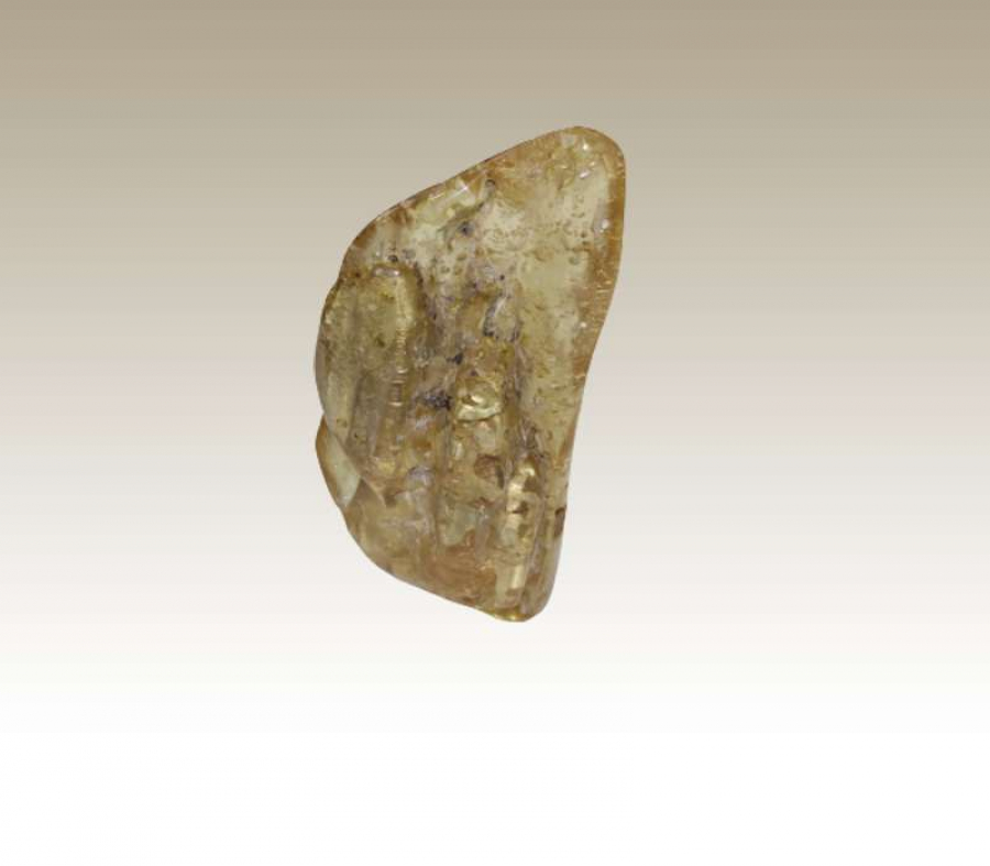 KÜTLE KEHRİBAR TAŞI ( 95 GR )