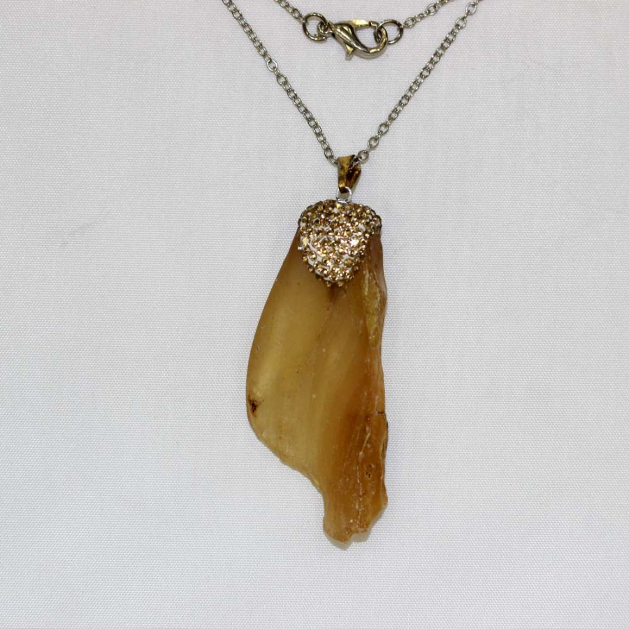 DOĞAL İŞLENMEMİŞ DAMLA KEHRİBAR KOLYE