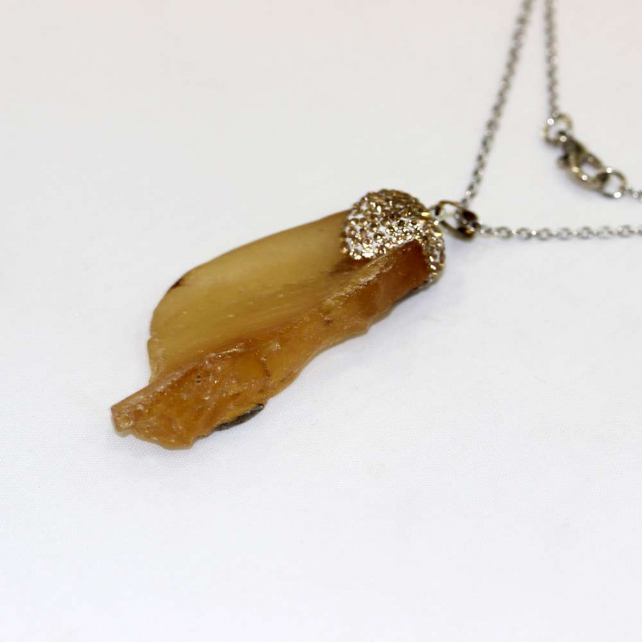 thumbDOĞAL İŞLENMEMİŞ DAMLA KEHRİBAR KOLYE