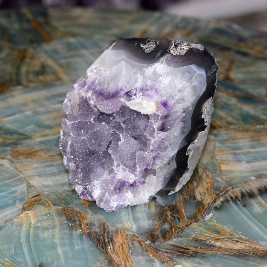 Ametist Kütle Taşı