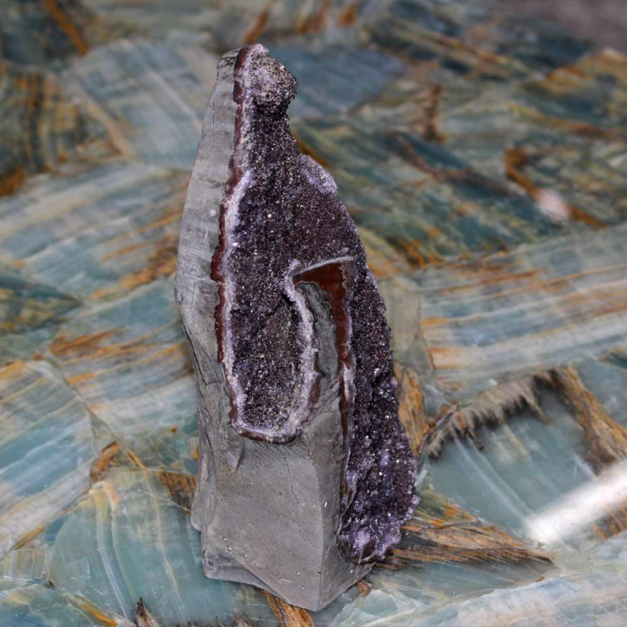 thumbAMETİST KÜTLE TAŞI