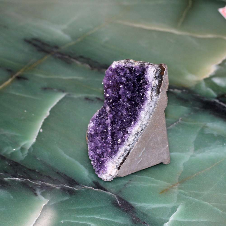 thumbAMETİST KÜTLE TAŞI