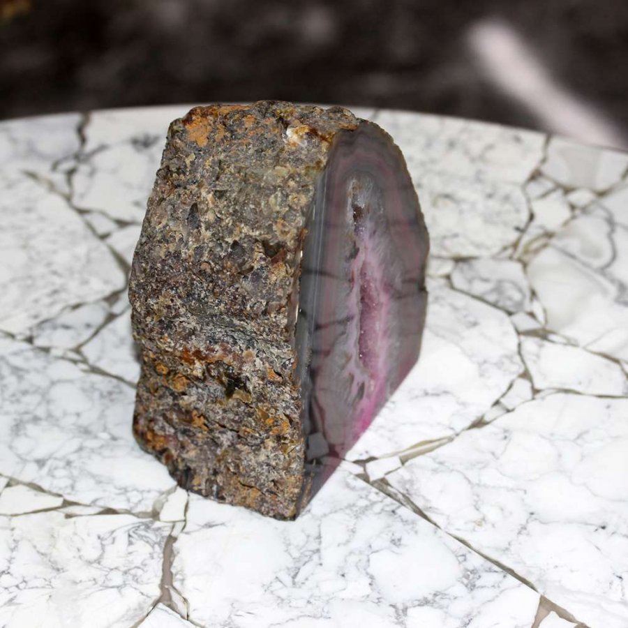 thumbAKİK KÜTLE TAŞI