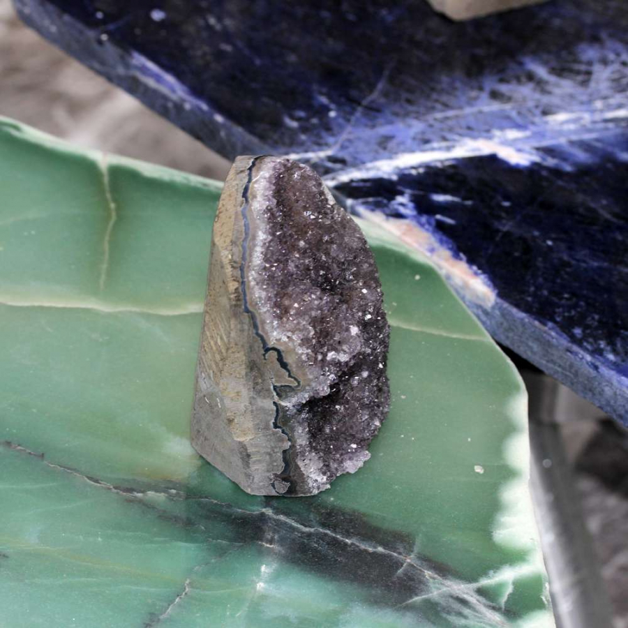 thumbAMETİST KÜTLE TAŞI