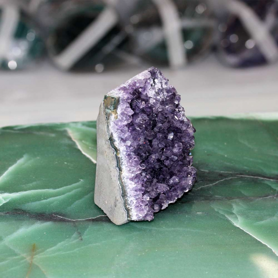 thumbAMETİST KÜTLE TAŞI