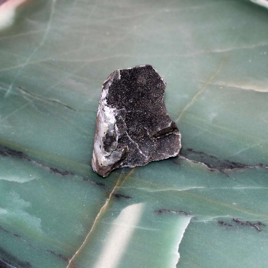 thumbAMETİST KÜTLE TAŞI