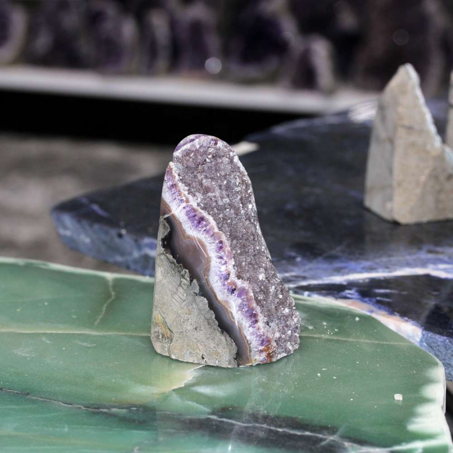 thumbAMETİST KÜTLE TAŞI