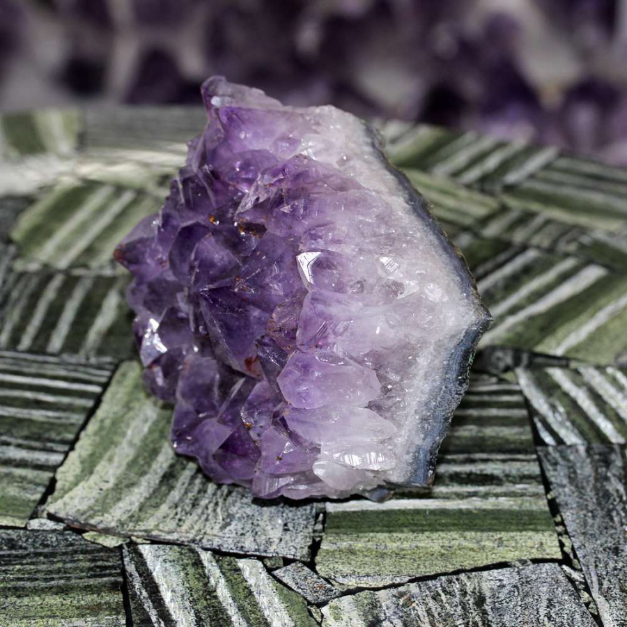 thumbAMETİST PARÇA KÜTLE TAŞI