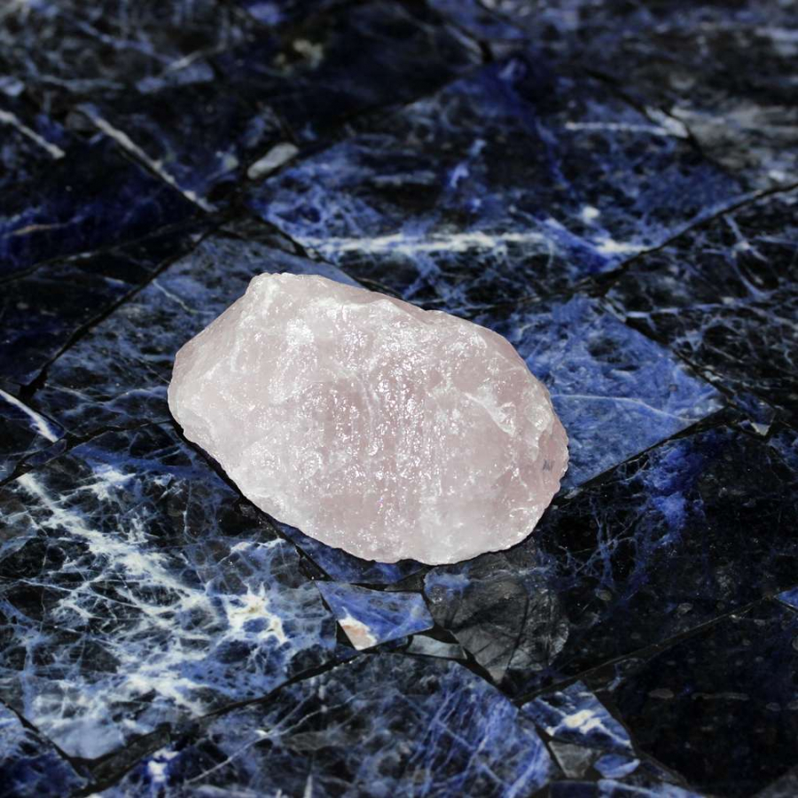 thumbPEMBE KUVARS KÜTLE TAŞI