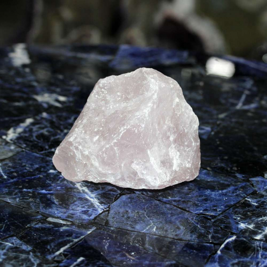 thumbPEMBE KUVARS KÜTLE TAŞI